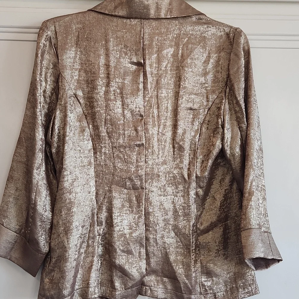 NWOT..Gold Blazer - Picture 2 of 9